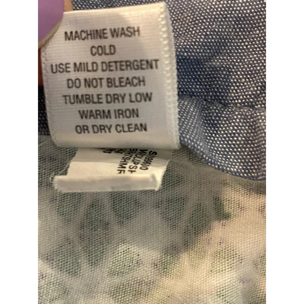 Banana Republic Shorts Women's Size 4 Chino Casual Cotton Cuffed Green Patterned
